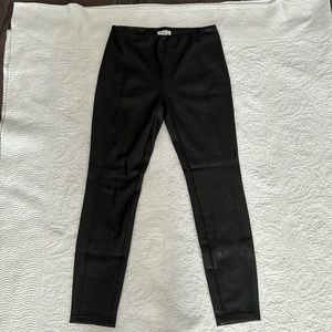 Skinny leather leggings